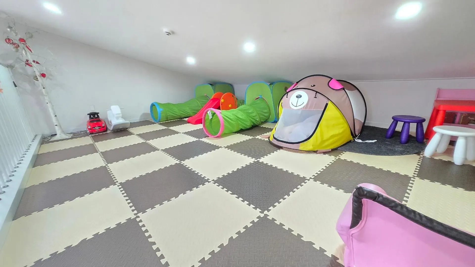 Rare House 호텔 인천