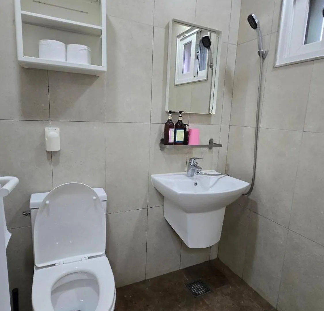 Rare House Hotel Incheon