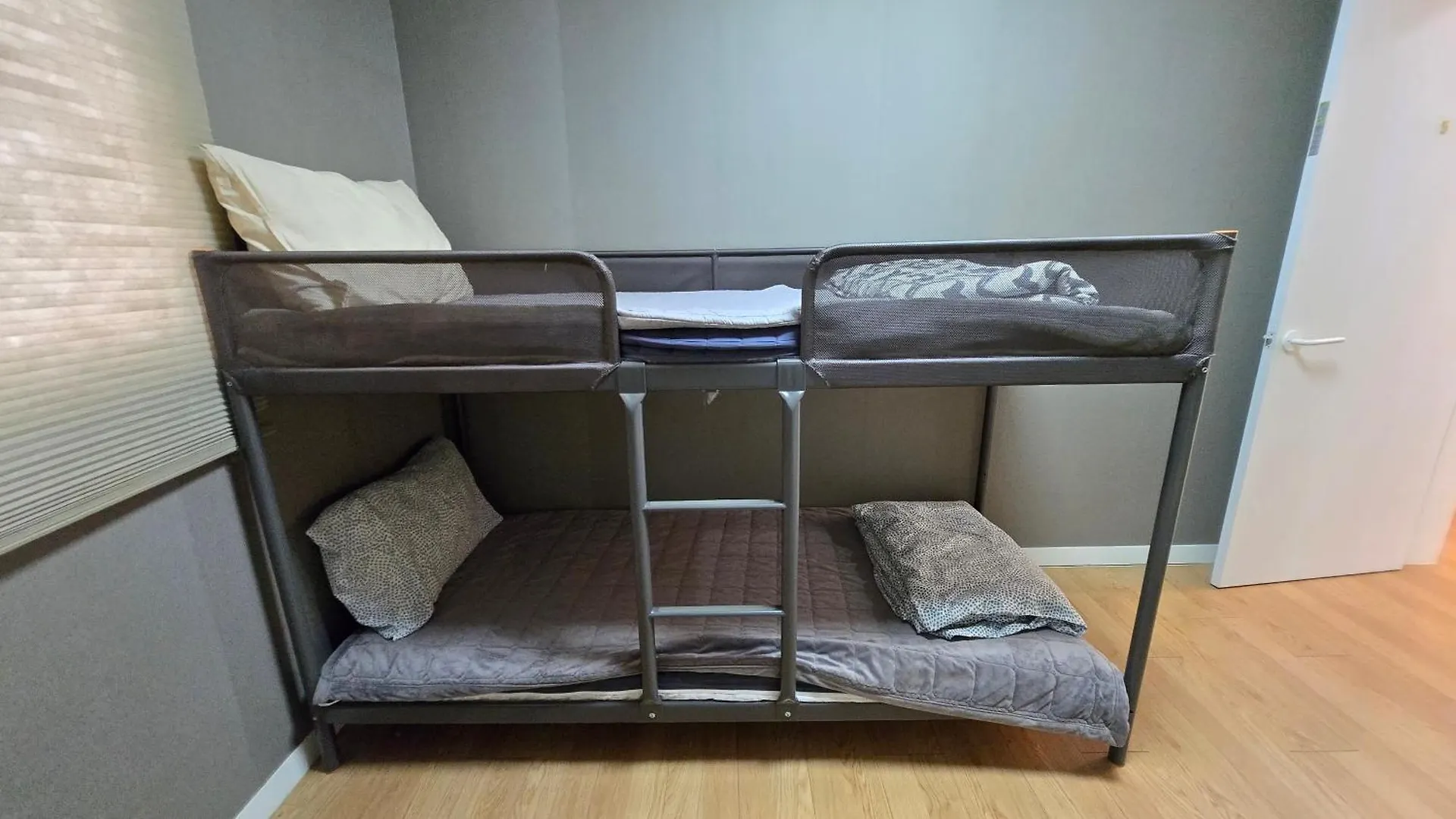 Rare House Hotel Incheon 0*,  Korsel