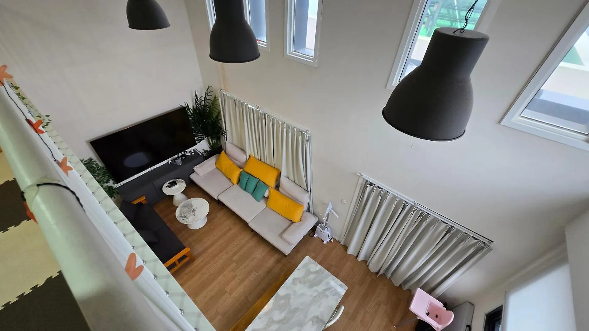 Wisma tamu Rare House Hotel Incheon